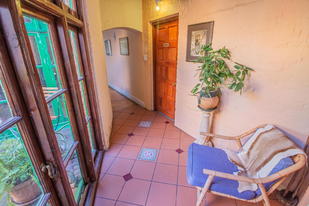Charlie'S Spot - The Gardens Hotel Johannesburg Bagian luar foto