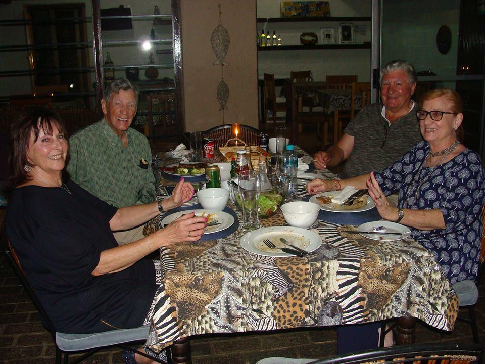 Charlie'S Spot - The Gardens Hotel Johannesburg Bagian luar foto