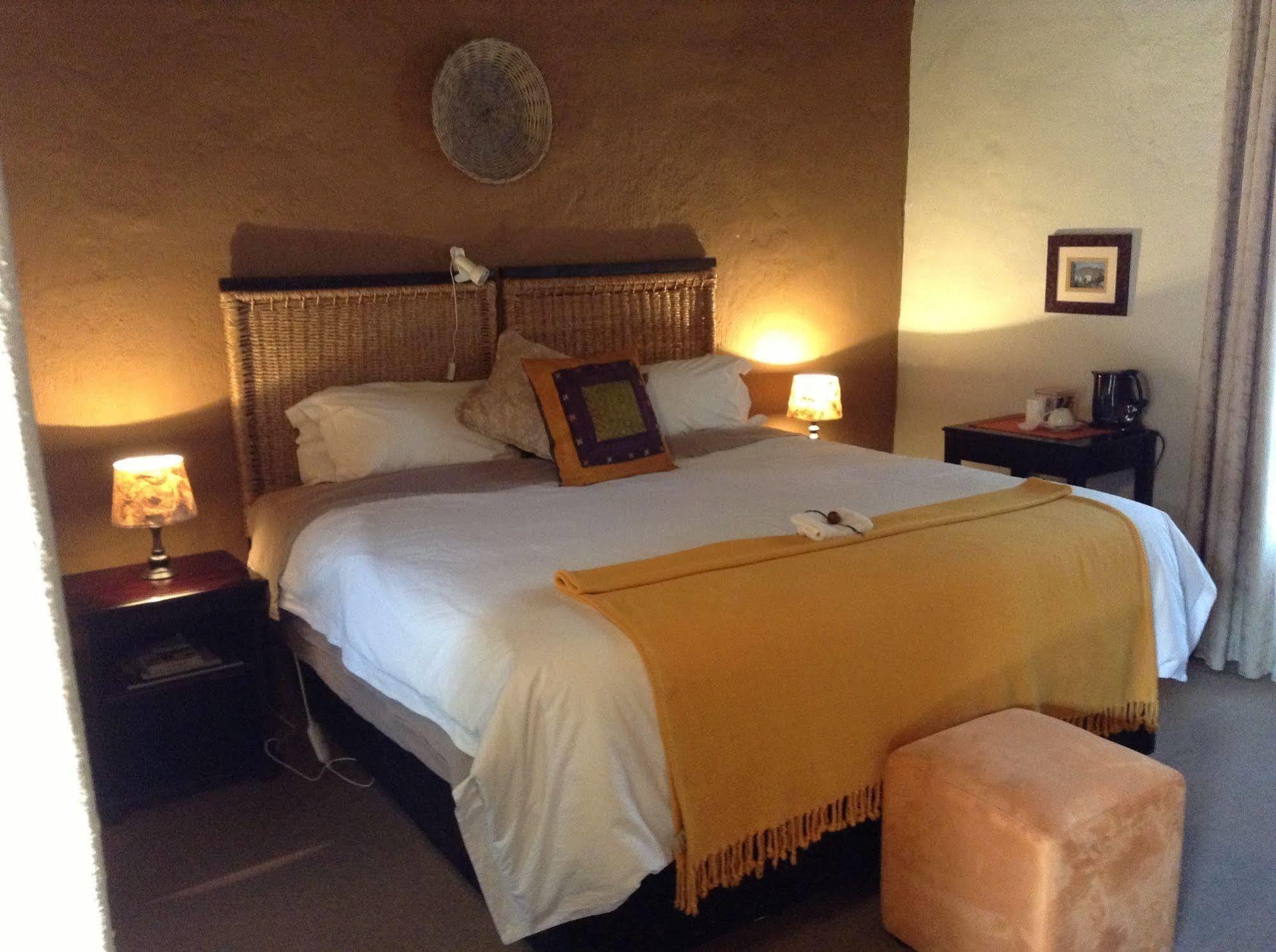 Charlie'S Spot - The Gardens Hotel Johannesburg Bagian luar foto